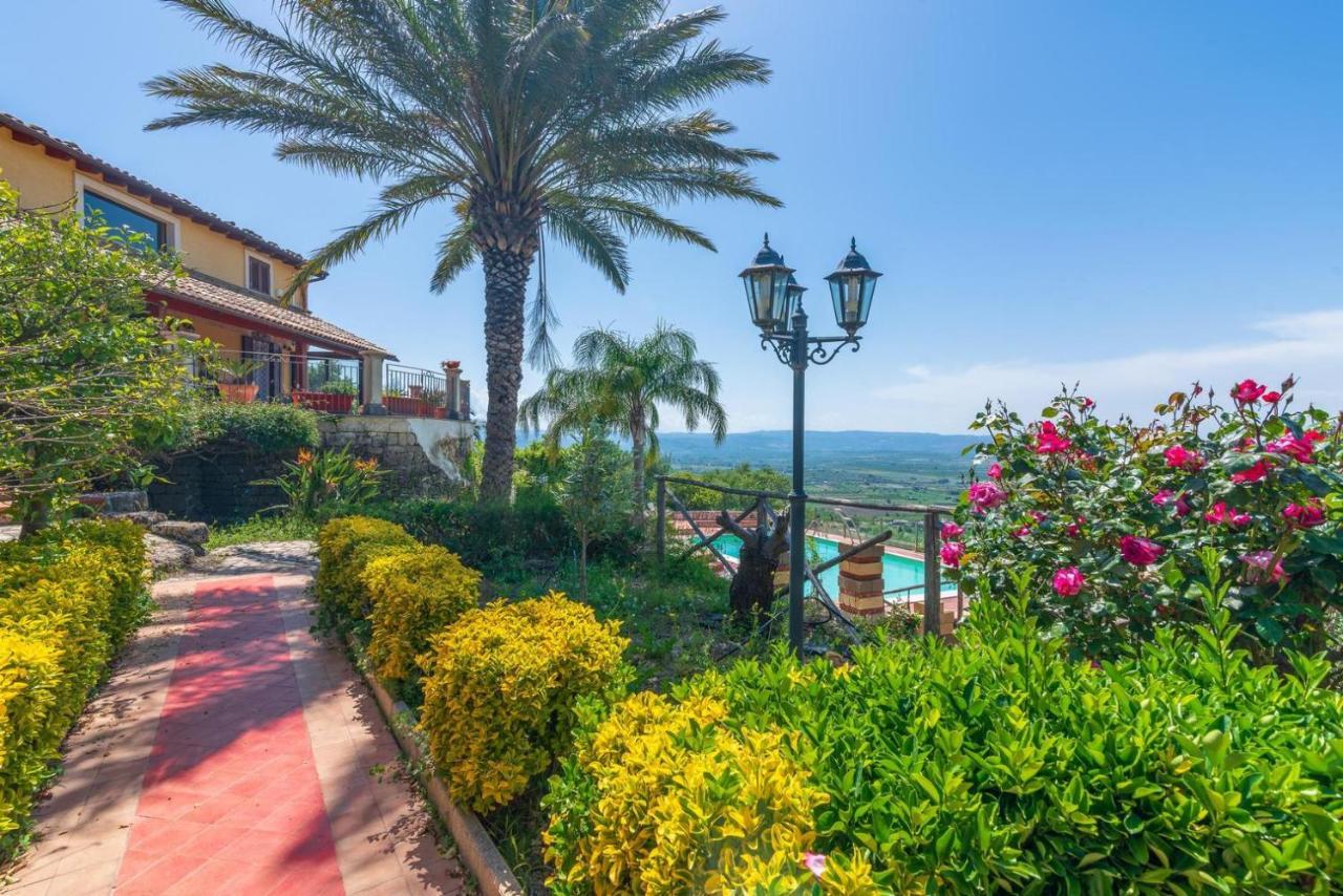 "La Casina Del Forno Con Piscina Fra Catania E Siracusa " Карлентини Экстерьер фото